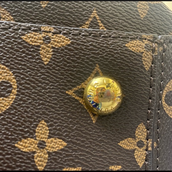 Louis Vuitton Monogram Flower Tote Bag - Picture 9 of 17